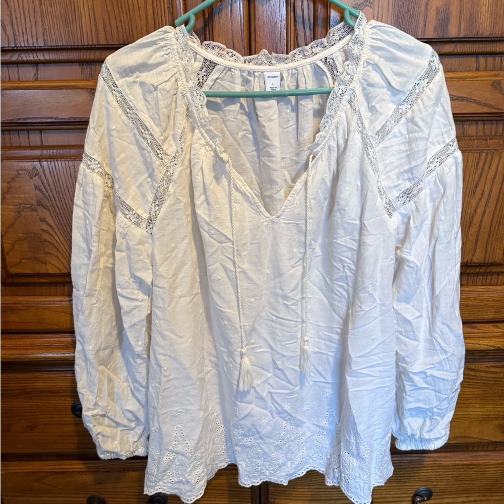 Old Navy Cream Lace Detail Blouse